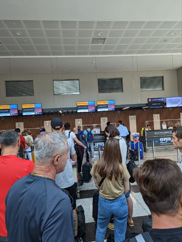 Ну, что, новый день, новая попытка, постараюсь выбраться из дня сурка, надеюсь завтра не проснусь снова в Батуми)