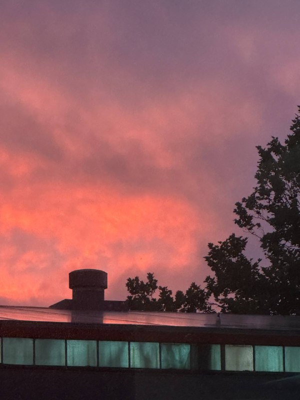 Всех с наступившим и наступающим, пусть все запланированное исполнится ;)Итоги года будут позже, пока чуть моментов, видео снято 31 декабря, ближе к вечеру, лил дождь…Всех с наступившим и наступающим, пусть все запланированное исполнится ;)Итоги года будут позже, пока чуть моментов, видео снято 31 декабря, ближе к вечеру, лил дождь…