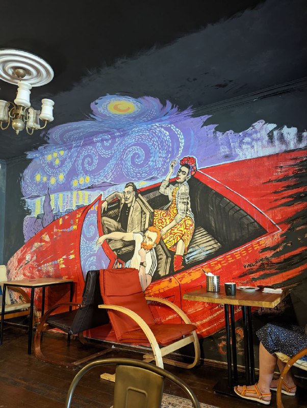 Простите за спам, в качестве извинений вот вам моя рекомендация для Батуми, лучшая кафешка для завтраков и не только, если устали от грузинской кухни ;)Freeduchio