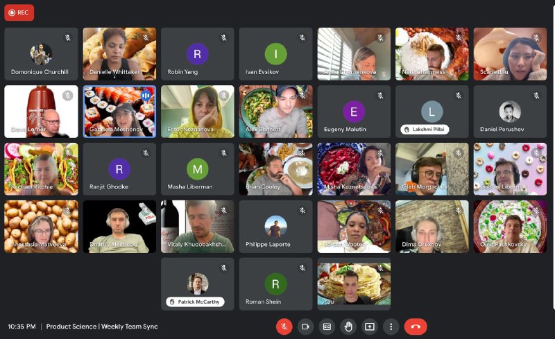 У нас на работе снова конкурс и я продвигаю татарскую культуру в заграничные массы!!! Лайк за кыстыбыйУ нас на работе снова конкурс и я продвигаю татарскую культуру в заграничные массы!!! Лайк за кыстыбый
