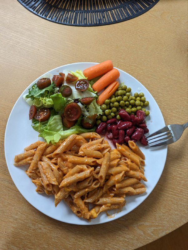 Пришла сегодня банковская карта по почте, все ещё жду SSN, прохожу проверку на заселение в квартирку в районе офиса, дорого конечно, но цена по сравнению с другими районами окупится только за счет отсутствия необходимости брать такси до офиса, а ходить пешком, да и на первое время думаю лучше поселиться поближе к комьюнити, а через некоторое время уже решать, когда будет больше знаний, все документы, машина и тд.Снова начал готовить, иначе тут нельзя, разоришься)Пришла сегодня банковская карта по почте, все ещё жду SSN, прохожу проверку на заселение в квартирку в районе офиса, дорого конечно, но цена по сравнению с другими районами окупится только за счет отсутствия необходимости брать такси до офиса, а ходить пешком, да и на первое время думаю лучше поселиться поближе к комьюнити, а через некоторое время уже решать, когда будет больше знаний, все документы, машина и тд.Снова начал готовить, иначе тут нельзя, разоришься)