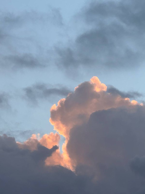 Всех с наступившим и наступающим, пусть все запланированное исполнится ;)Итоги года будут позже, пока чуть моментов, видео снято 31 декабря, ближе к вечеру, лил дождь…Всех с наступившим и наступающим, пусть все запланированное исполнится ;)Итоги года будут позже, пока чуть моментов, видео снято 31 декабря, ближе к вечеру, лил дождь…