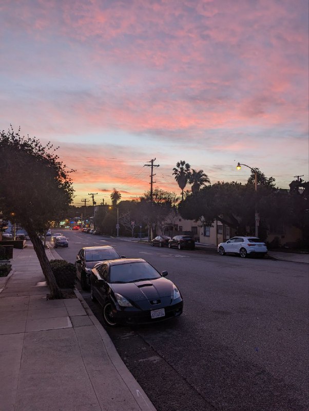 Пришла сегодня банковская карта по почте, все ещё жду SSN, прохожу проверку на заселение в квартирку в районе офиса, дорого конечно, но цена по сравнению с другими районами окупится только за счет отсутствия необходимости брать такси до офиса, а ходить пешком, да и на первое время думаю лучше поселиться поближе к комьюнити, а через некоторое время уже решать, когда будет больше знаний, все документы, машина и тд.Снова начал готовить, иначе тут нельзя, разоришься)Пришла сегодня банковская карта по почте, все ещё жду SSN, прохожу проверку на заселение в квартирку в районе офиса, дорого конечно, но цена по сравнению с другими районами окупится только за счет отсутствия необходимости брать такси до офиса, а ходить пешком, да и на первое время думаю лучше поселиться поближе к комьюнити, а через некоторое время уже решать, когда будет больше знаний, все документы, машина и тд.Снова начал готовить, иначе тут нельзя, разоришься)