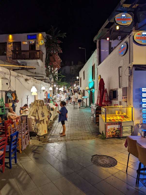 Немного ночного Каша и на сегодня заканчиваем эфирНемного ночного Каша и на сегодня заканчиваем эфир